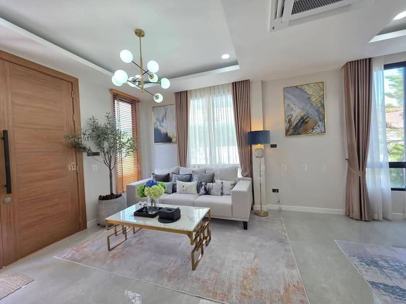 พัทยา - ห้วยใหญ่ ตำบลห้วยใหญ่ อำเภอบางละมุง จังหวัดชลบุรี, Chon Buri (Pattaya), Huai Yai, Bang Lamung (Pattaya), Chon Buri (Pattaya), 4 Bedrooms, 462 sqm, Villa For Sale, by Nichapa Phiachan, 500211453 - DDproperty.com