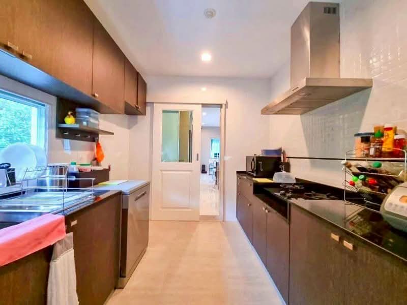 Nantawan Ramintra-Paholyothin 50, Bangkok, Thep Rak Road, Tha Rang, Bang Khen, Bangkok, 4 Bedrooms, 291 sqm, Single Detached House For Rent, by สรภพ ยอดไชย (สีฝุ่น), 500211475 - DDproperty.com