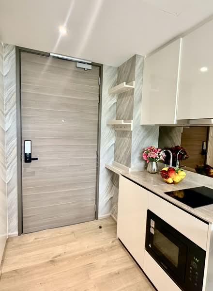 Fynn Asoke, Bangkok, 28 Sukhumvit 10 Alley, Khlong Toei, Khlong Toei, Bangkok, 1 Bedroom, 32 sqm, Condo For Rent, by Juthabhorn Uppachit (Amy), 500211483 - DDproperty.com