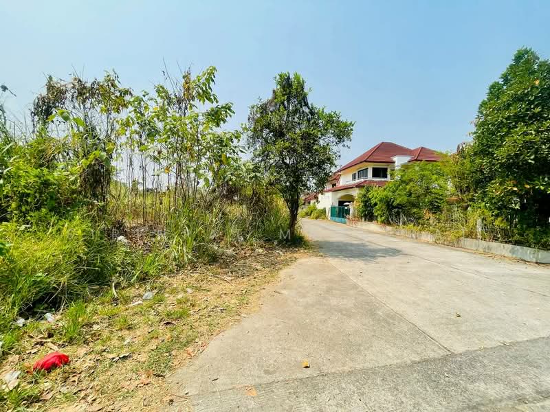 🔥 ขายด่วน! ที่ดินแปลงสวยที่สุด ติดถนน 3 ด้าน ทำเลทอง ใกล้มีโชคพลาซ่า เชียงใหม่ 🌿(สันทราย), เชียงใหม่, สันทรายน้อย, สันทราย, เชียงใหม่, 1,308 ตร.ม., ที่ดิน ขาย, โดย Sirinrat Maneerat, 500211507 - DDproperty.com