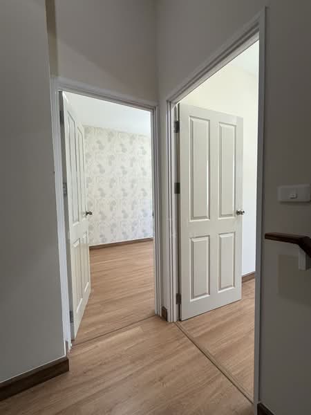 Golden Town Sathorn, Bangkok, Kanlapaphruek Road, Bangkhuntien, Chom Thong, Bangkok, 4 Bedrooms, 120 sqm, Townhouse For Rent, by Thiti Boonchurn, 500211510 - DDproperty.com