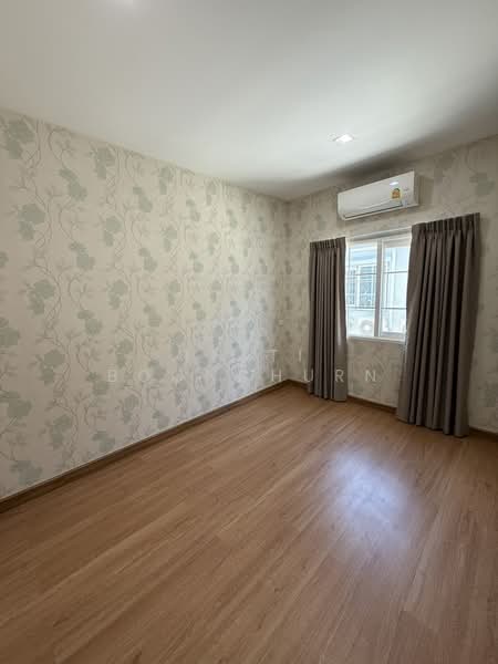 Golden Town Sathorn, Bangkok, Kanlapaphruek Road, Bangkhuntien, Chom Thong, Bangkok, 4 Bedrooms, 120 sqm, Townhouse For Rent, by Thiti Boonchurn, 500211510 - DDproperty.com