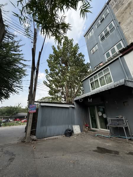 Commercial building at Chaeng Watthana14, Bangkok, แจ้งวัฒนะ, Thung Song Hong, Lak Si, Bangkok, , 341 sqm, Shophouse For Rent, by Siwanat Atakhom, 500211524 - DDproperty.com