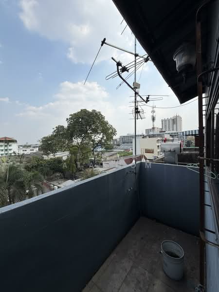 Commercial building at Chaeng Watthana14, Bangkok, แจ้งวัฒนะ, Thung Song Hong, Lak Si, Bangkok, , 341 sqm, Shophouse For Rent, by Siwanat Atakhom, 500211524 - DDproperty.com