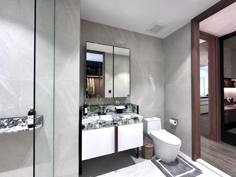 ROMM Convent, Bangkok, 42 Convent Road, Silom, Bang Rak, Bangkok, 2 Bedrooms, 118 sqm, Condo For Sale, by Nopatorn Prem-udom, 500211541 - DDproperty.com