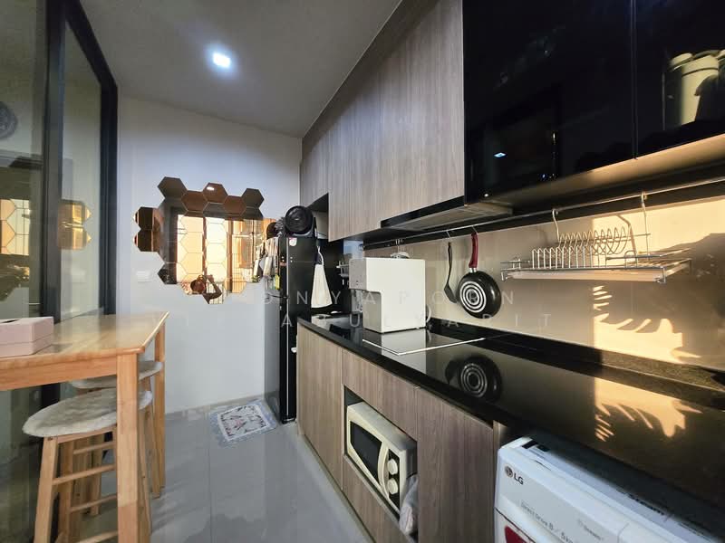 The Line Wongsawang, Bangkok, 1333 Bangkok - Nonthaburi Rd., Wong Sawang, Bang Sue, Bangkok, 2 Bedrooms, 49 sqm, Condo For Sale, by Poonyaporn Veerabulyarit, 500211547 - DDproperty.com