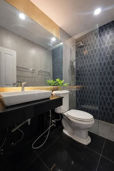 Baan Klang Muang Swiss Town Kaset-Nawamin, Bangkok, Soi Moobaan Klang Mueng, Chorake Bua, Lat Phrao, Bangkok, 2 Bedrooms, 170 sqm, Townhouse For Rent, by Rattapon Sivamok, 500211572 - DDproperty.com