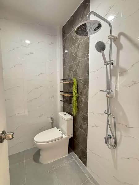 ทาวน์เฮ้าส์ ชั้นเดียว หน้ากว้าง 8 เมตร รีโนเวทใหม่ รามอินทรา 17 ใกล้รถไฟฟ้าสถานีลาดปลาเค้า, กรุงเทพ, รามอินทรา, อนุสาวรีย์, บางเขน, กรุงเทพ, 112 ตร.ม., ทาวน์เฮ้าส์ ขาย, โดย บุษบากร (เจี๊ยบ), 500211581 - DDproperty.com