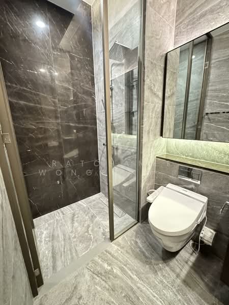 The Esse Sukhumvit 36, Bangkok, Soi Sukhumvit 36, Sukhumvit Road, Phra Kanong, Khlong Toei, Bangkok, 1 Bedroom, 43 sqm, Condo For Rent, by Ratchanee Wongpongtham, 500211586 - DDproperty.com