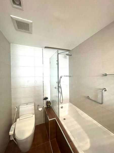 Siri At Sukhumvit, Bangkok, 902 Sukhumvit Road, Phra Kanong, Khlong Toei, Bangkok, 1 Bedroom, 51 sqm, Condo For Rent, by Forty-Six Real Estate Group, 500211603 - DDproperty.com