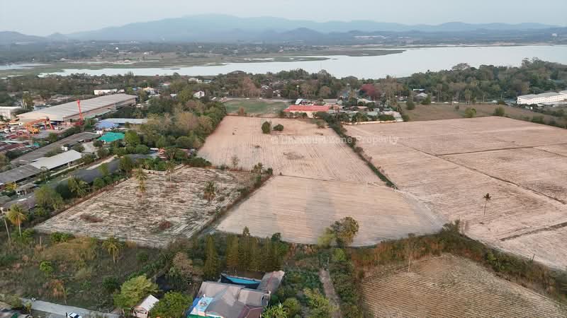 ขายที่ดิน 3 ไร่กว่า แบ่งขายได้ สวนเสือ ศรีราชา, Chon Buri (Pattaya), Surasak, Si Racha, Chon Buri (Pattaya), , 4,800 sqm, Land For Sale, by Dusit Saengfa, 500211614 - DDproperty.com