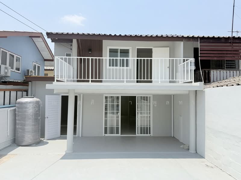 Pinjaruen3 Donmuang, Bangkok, Si Khan, Don Mueang, Bangkok, 2 Bedrooms, 140 sqm, Semi-Detached House (Twin House) For Sale, by คุณ ศศิวิภา พูลทา, 500211615 - DDproperty.com