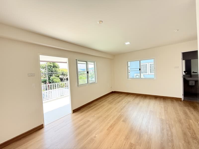 Pinjaruen3 Donmuang, Bangkok, Si Khan, Don Mueang, Bangkok, 2 Bedrooms, 140 sqm, Semi-Detached House (Twin House) For Sale, by คุณ ศศิวิภา พูลทา, 500211615 - DDproperty.com