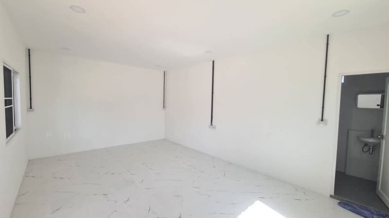 For Rent - Warehouse with office space for rent in Nimitmai area. Newly built, suitable for noisy environments., Bangkok