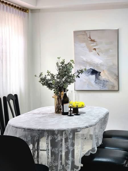 ให้เช่า - บ้านเดี่ยว ห้วยขวาง ใกล้สถานฑูตจีน KIS International School และ SISB, กรุงเทพ