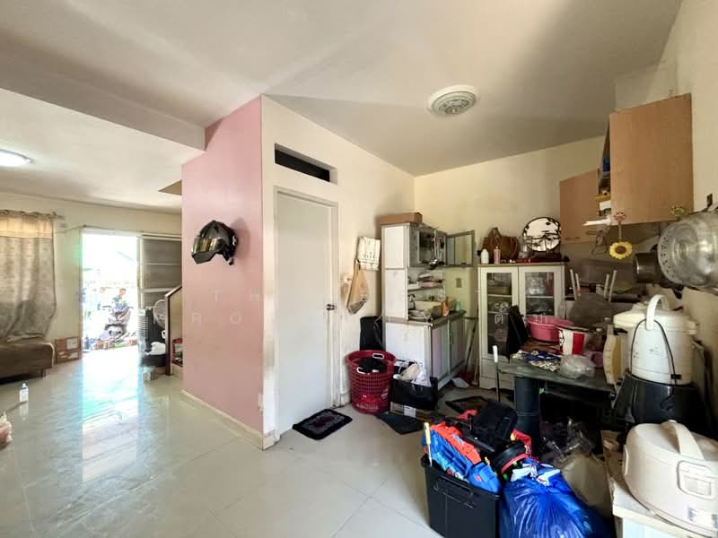 เดอะ เฟิร์ส โฮม พระราม 2, สมุทรปราการ, บ้านคลองสวน, พระสมุทรเจดีย์, สมุทรปราการ, 100 ตร.ม., ทาวน์เฮ้าส์ ขาย, โดย The Best Property ตั้ม, 500211630 - DDproperty.com