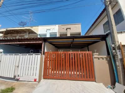 ขาย - หมู่บ้านบุษกรรัตติยา : Baan Busakorn Rattiya, นนทบุรี