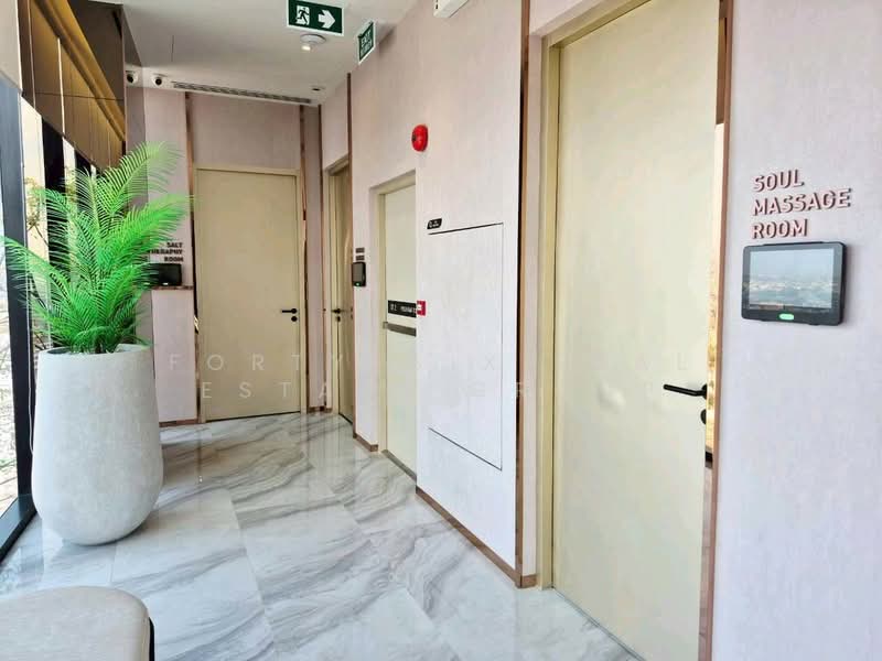 SOHO Bangkok Ratchada, Bangkok, 74 Pracha Rat Bamphen Rd, Huai Khwang, Huai Khwang, Bangkok, 1 Bedroom, 37 sqm, Condo For Rent, by Forty-Six Real Estate Group, 500211644 - DDproperty.com