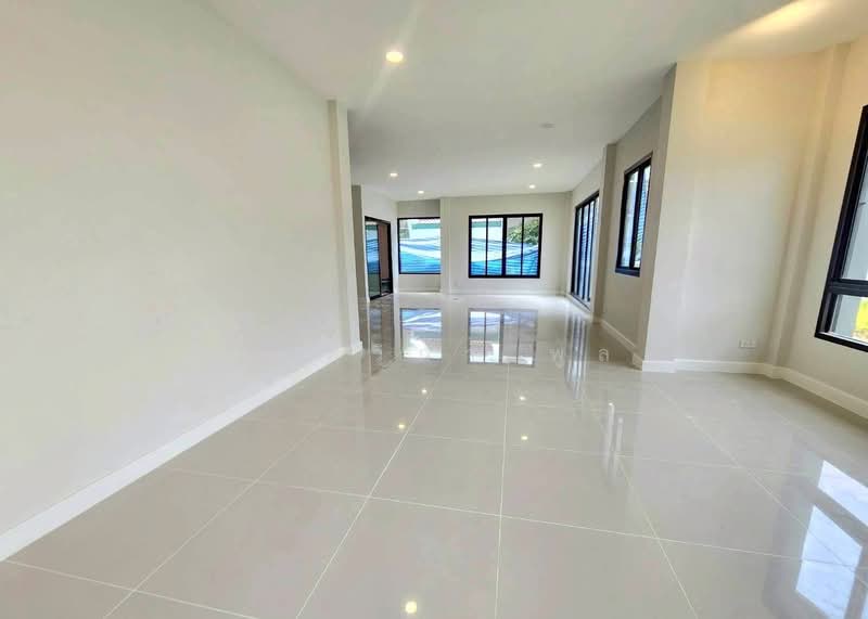 Laddarom Pinklao-Kanchanapisek, Nonthaburi, Kanchanaphisek Road, Bang Muang, Bang Yai, Nonthaburi, 4 Bedrooms, 210 sqm, Single Detached House For Sale, by คุณ ศศิวิภา พูลทา, 500211645 - DDproperty.com