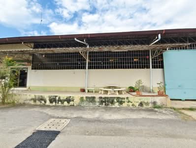 ขาย - โกดังพร้อมที่พักบ้านโป่ง ราชบุรี, ราชบุรี