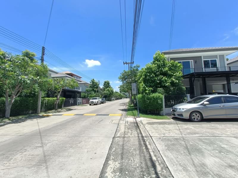 Centro Rangsit, Pathum Thani, Rangsit - Nakhon Nayok Road, Bang Yitho, Thanyaburi, Pathum Thani, 4 Bedrooms, 160 sqm, Single Detached House For Sale, by ศุภพิชญ์ บุรานนท์, 500211678 - DDproperty.com