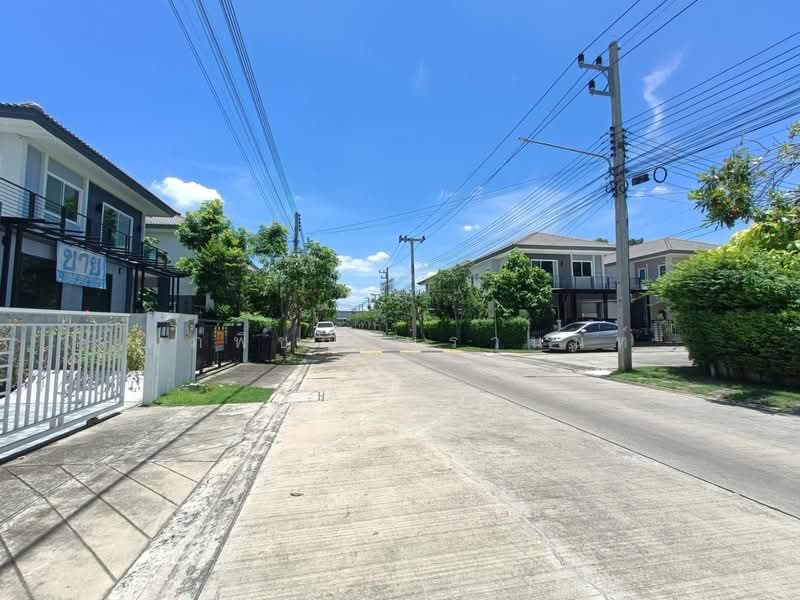 Centro Rangsit, Pathum Thani, Rangsit - Nakhon Nayok Road, Bang Yitho, Thanyaburi, Pathum Thani, 4 Bedrooms, 160 sqm, Single Detached House For Sale, by ศุภพิชญ์ บุรานนท์, 500211678 - DDproperty.com