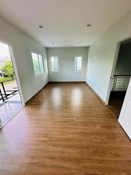 Centro Rangsit, Pathum Thani, Rangsit - Nakhon Nayok Road, Bang Yitho, Thanyaburi, Pathum Thani, 4 Bedrooms, 160 sqm, Single Detached House For Sale, by ศุภพิชญ์ บุรานนท์, 500211678 - DDproperty.com