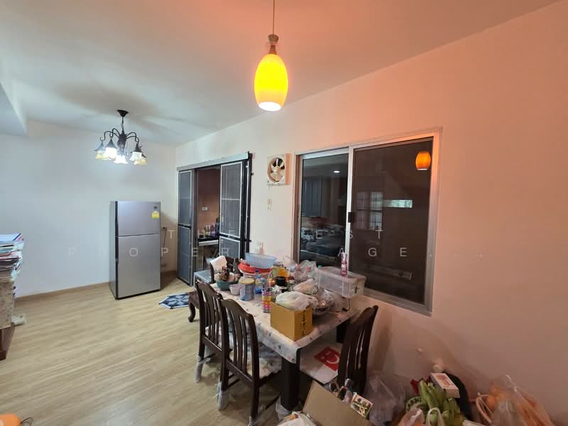 The Connect Bearing Station, Samut Prakan, Soi Bearing 58/6, Samrong Nua, Muang Samut Prakarn, Samut Prakan, 3 Bedrooms, 100 sqm, Townhouse For Sale, by The Best Property Agent ขวัญ, 500211682 - DDproperty.com