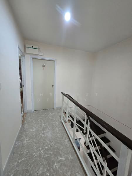 The Connect Bearing Station, Samut Prakan, Soi Bearing 58/6, Samrong Nua, Muang Samut Prakarn, Samut Prakan, 3 Bedrooms, 100 sqm, Townhouse For Sale, by The Best Property Agent ขวัญ, 500211682 - DDproperty.com