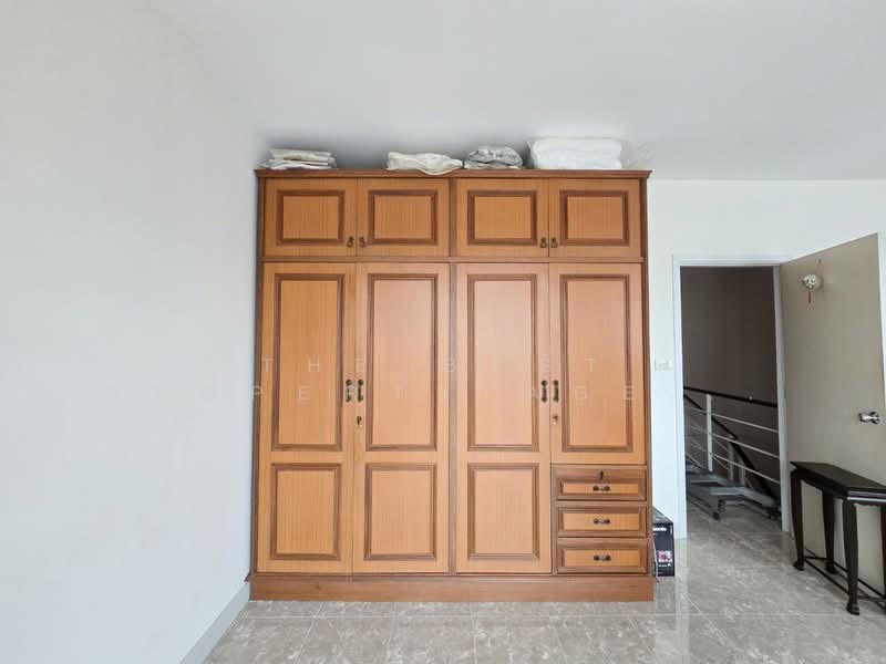 The Connect Bearing Station, Samut Prakan, Soi Bearing 58/6, Samrong Nua, Muang Samut Prakarn, Samut Prakan, 3 Bedrooms, 100 sqm, Townhouse For Sale, by The Best Property Agent ขวัญ, 500211682 - DDproperty.com