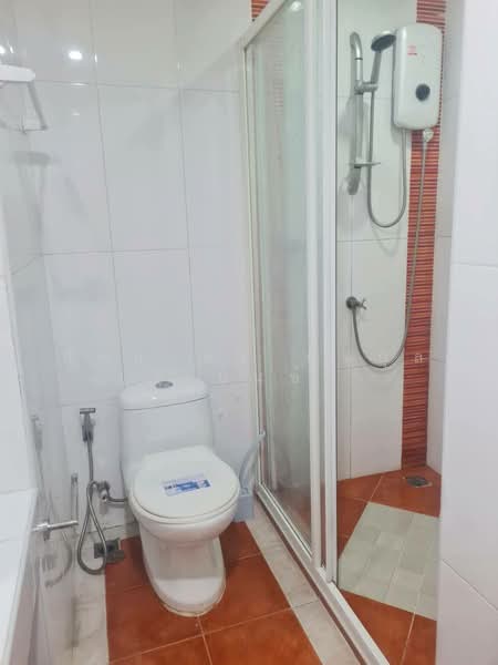 The Green 2 @ Sukhumvit 101, Bangkok, Sukhumvit 101, Bang Chak, Phra Khanong, Bangkok, 2 Bedrooms, 58 sqm, Condo For Rent, by Nattayaporn Peumkul (Benz), 500211683 - DDproperty.com