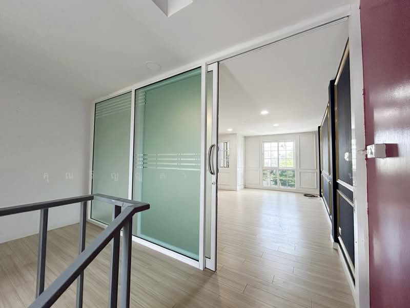 เมทโทร บิซทาวน์ แจ้งวัฒนะ 2, นนทบุรี, คลองพระอุดม, ปากเกร็ด, นนทบุรี, 180 ตร.ม., ตึกแถว-อาคารพาณิชย์ ขาย, โดย คุณวิญญุดา เหล่าสันน์, 500211689 - DDproperty.com