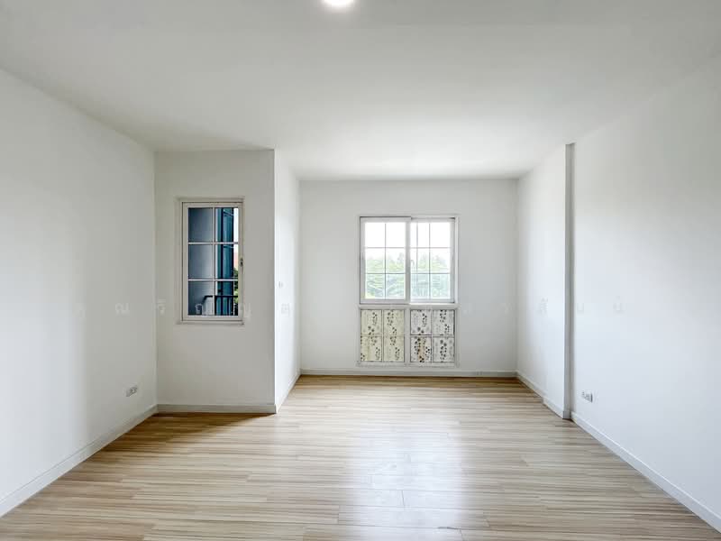 เมทโทร บิซทาวน์ แจ้งวัฒนะ 2, นนทบุรี, คลองพระอุดม, ปากเกร็ด, นนทบุรี, 180 ตร.ม., ตึกแถว-อาคารพาณิชย์ ขาย, โดย คุณวิญญุดา เหล่าสันน์, 500211689 - DDproperty.com