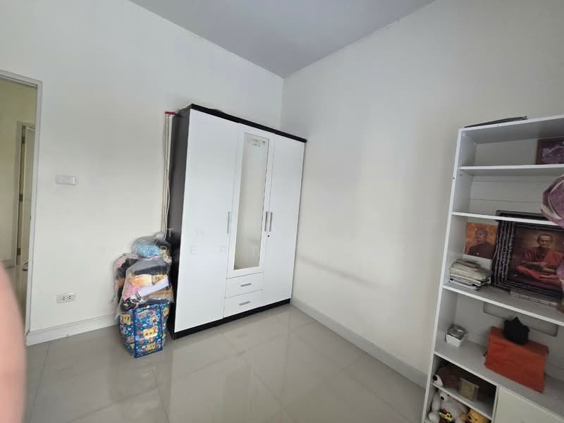 กานดา เพลส วงแหวน-ประชาอุทิศ76 (Kanda Place Wongwaen-Prachauthit76), Samut Prakan, Ban Khlong Suan, Phra Samut Jadee, Samut Prakan, 4 Bedrooms, 100 sqm, Townhouse For Sale, by The Best Property Agent หนิง, 500211700 - DDproperty.com