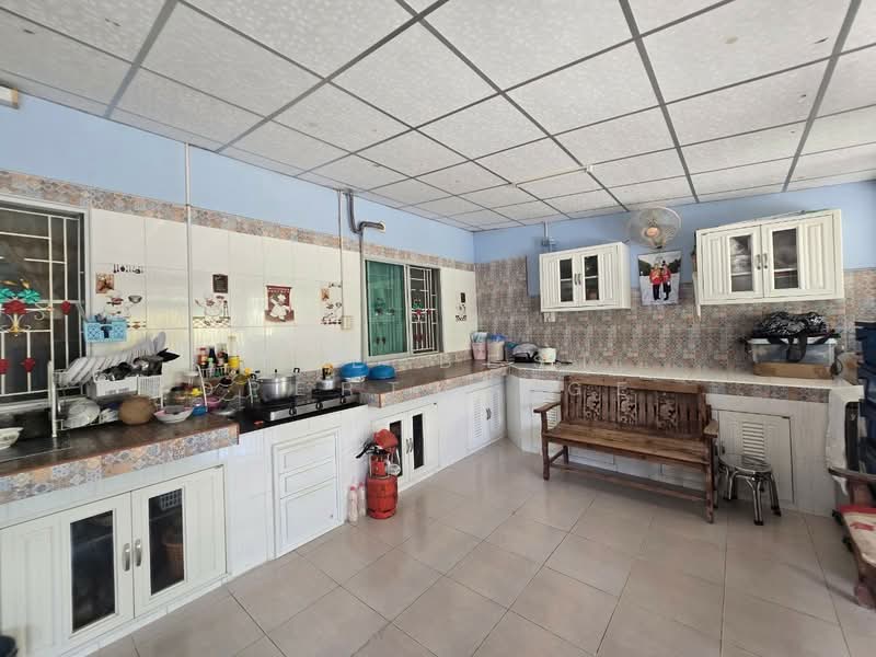 กานดา เพลส วงแหวน-ประชาอุทิศ76 (Kanda Place Wongwaen-Prachauthit76), Samut Prakan, Ban Khlong Suan, Phra Samut Jadee, Samut Prakan, 4 Bedrooms, 100 sqm, Townhouse For Sale, by The Best Property Agent หนิง, 500211700 - DDproperty.com