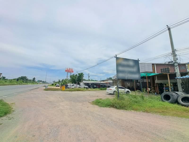 ที่ดินพร้อมสิ่งปลูกสร้างนครสวรรค์ตก นครสวรรค์, นครสวรรค์, นครสวรรค์ตก, เมืองนครสวรรค์, นครสวรรค์, 1,280 ตร.ม., ที่ดิน ขาย, โดย The Best Property เบ็นซ์ (รหัสตัวแทน 3954) Line ID :, 500211702 - DDproperty.com