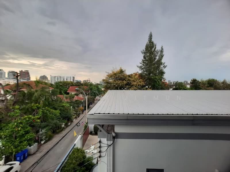B Loft Sukhumvit 109, Samut Prakan, Soi Sukhumvit 109, Samrong Nua, Muang Samut Prakarn, Samut Prakan, 1 Bedroom, 30 sqm, Condo For Rent, by Jutarat Jitmun, 500211724 - DDproperty.com