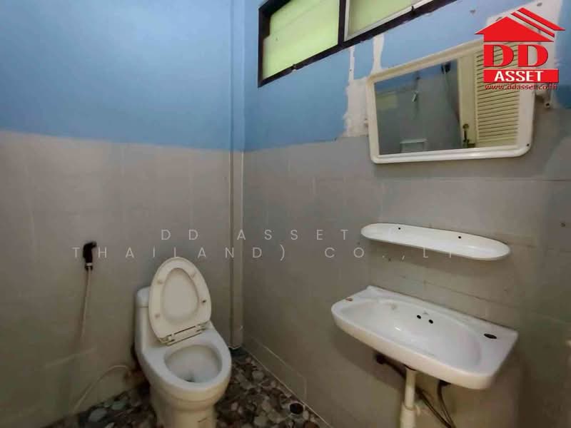 ขายทาวน์เฮ้าส์ 2 ชั้น สวนทองวิลล่า 7 ลำลูกกาคลอง 4, Pathum Thani, Lat Sawai, Lam Luk Ka, Pathum Thani, 2 Bedrooms, 64 sqm, Townhouse For Sale, by DD Asset ( Thailand) Co.,Ltd, 500211738 - DDproperty.com