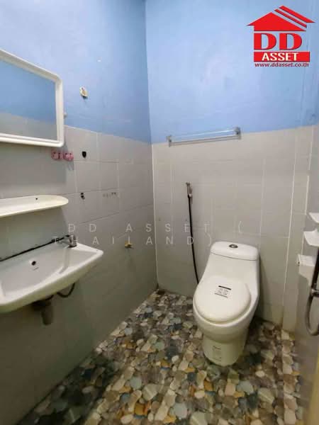 ขายทาวน์เฮ้าส์ 2 ชั้น สวนทองวิลล่า 7 ลำลูกกาคลอง 4, Pathum Thani, Lat Sawai, Lam Luk Ka, Pathum Thani, 2 Bedrooms, 64 sqm, Townhouse For Sale, by DD Asset ( Thailand) Co.,Ltd, 500211738 - DDproperty.com