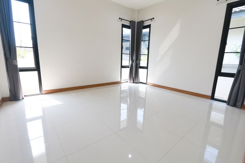 ขาย - บ้านเดี่ยว 3 ห้องนอน ราคาไม่แพง ในโครงการ Saraphi, เชียงใหม่