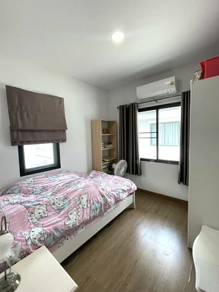 For Rent - ให้เช่าบ้านแฝด ม.มณีรินทร์ไพรเวทซี่ ศรีราชา, Chon Buri (Pattaya)