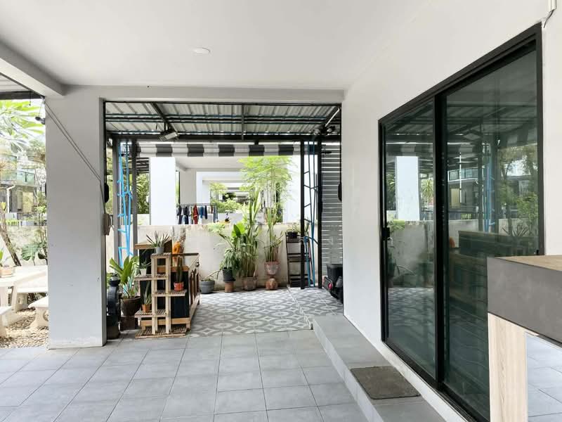 For Rent - ให้เช่าบ้านแฝด ม.มณีรินทร์ไพรเวทซี่ ศรีราชา, Chon Buri (Pattaya)