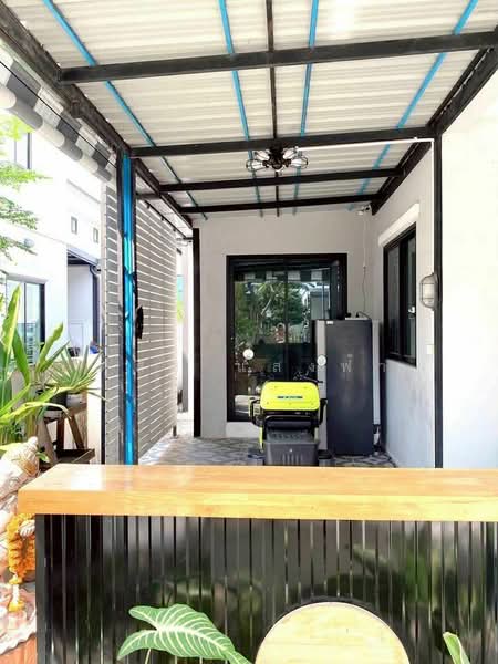 For Rent - ให้เช่าบ้านแฝด ม.มณีรินทร์ไพรเวทซี่ ศรีราชา, Chon Buri (Pattaya)