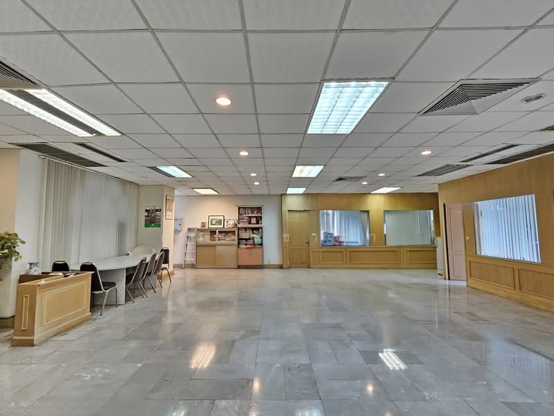 ขาย ออฟฟิศ Royal Castle Pattanakarn Condo พัฒนาการ 30 ขนาด 184 ตรม. 2 ห้องประชุม, กรุงเทพ, สวนหลวง, สวนหลวง, กรุงเทพ, 184 ตร.ม., สำนักงาน ขาย, โดย คุณ ณิชาภา, 500211771 - DDproperty.com
