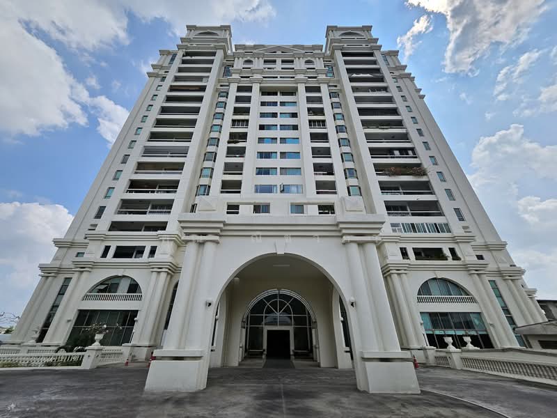 ขาย ออฟฟิศ Royal Castle Pattanakarn Condo พัฒนาการ 30 ขนาด 184 ตรม. 2 ห้องประชุม, Bangkok, Suan Luang, Suan Luang, Bangkok, , 184 sqm, Office Space For Sale, by คุณ ณิชาภา, 500211771 - DDproperty.com