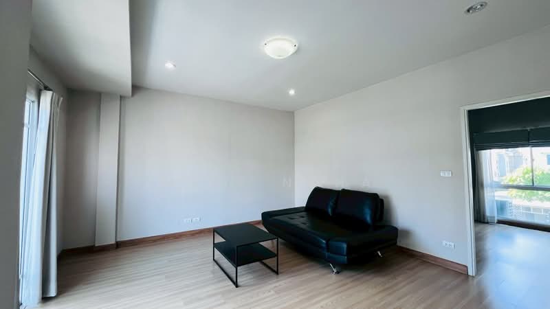 Le Nextra Srinakarin, Samut Prakan, Srinakarin Road, Bang Mueng, Muang Samut Prakarn, Samut Prakan, 3 Bedrooms, 289 sqm, Townhouse For Sale, by Miss Nana, 500211775 - DDproperty.com