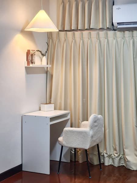 For Rent - อาคารให้เช่า รัชดาภิเษก ห้วยขวาง : Building for rent, Ratchadaphisek, Huai Khwang., Bangkok