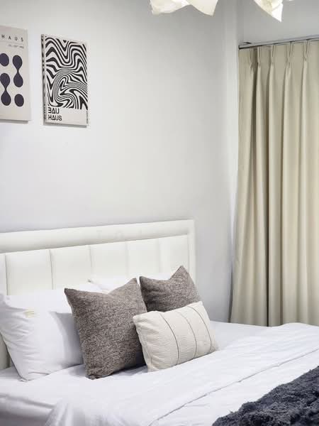 ให้เช่า - อาคารให้เช่า รัชดาภิเษก ห้วยขวาง : Building for rent, Ratchadaphisek, Huai Khwang., กรุงเทพ