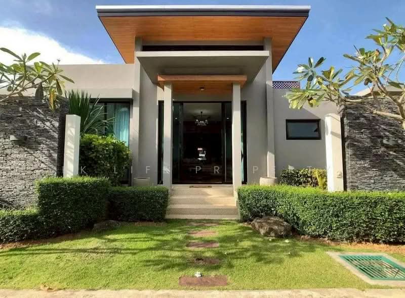 ให้เช่า - 7R0998 Pool villa for rent 3 bedroom 3 bathroom 160,000/month at rawai have fully furnished, ภูเก็ต