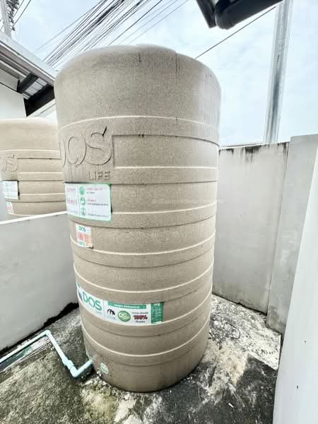 ขายบ้านแฝดใกล้เจปาร์ค ม.ทริโอทาวน์ ไร่กล้วย ศรีราชา, Chon Buri (Pattaya), Surasak, Si Racha, Chon Buri (Pattaya), 3 Bedrooms, 120 sqm, Semi-Detached House (Twin House) For Sale, by Dusit Saengfa, 500211801 - DDproperty.com